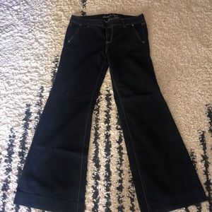 Stretch fit wide leg jeans